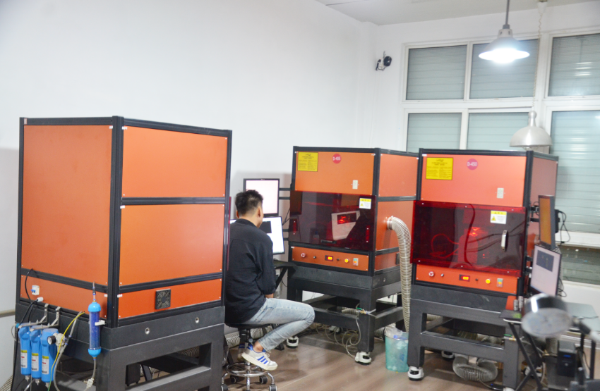 天长腾达拉丝模分享：假如用钨钢圆棒来织毛衣会怎么样呢？