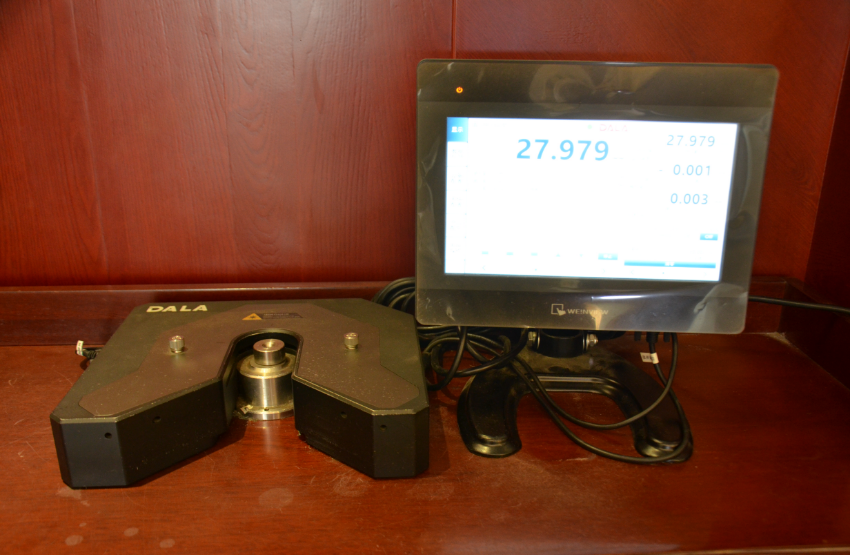 模坯外圆检测设备